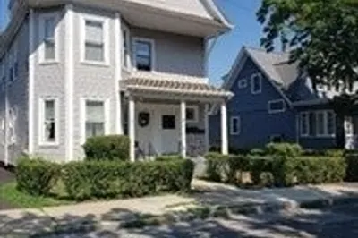 71 Adams St #3