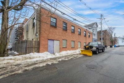 25-29 Spring St 1