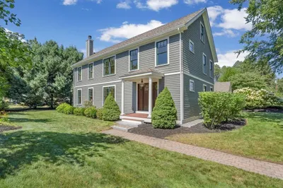 3 Pond Street 1