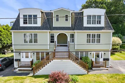 204 Hesperus Ave #4 1
