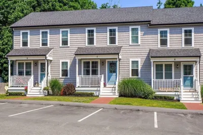 55 Plymouth St #B7