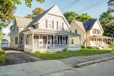 33 Agate Ave