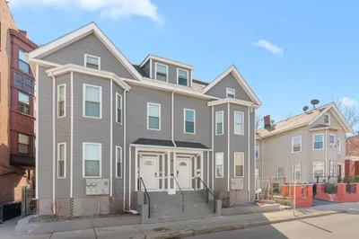 6 W Cottage St #1
