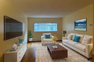 135 Neponset Ave #24