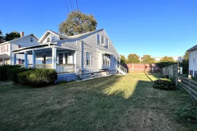 35 Wilmarth Rd 1