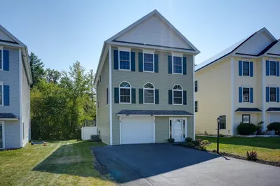 79 Pinehurst Ave #79 1