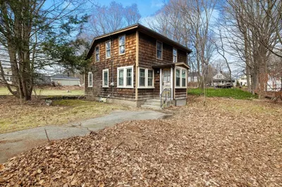 18 Cedar Street 1