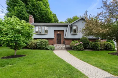 70 Standish Road 1