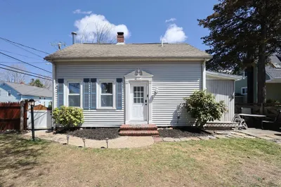 404 S Main St