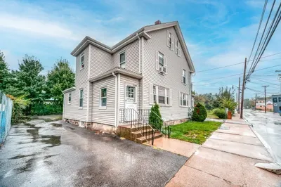 119-121 Pine