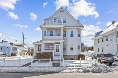 142-144 Winslow Ave