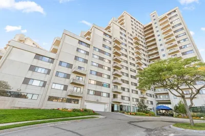 376 Ocean Ave #1004