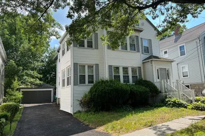 202 Maplewood St #1