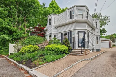 83 Beacon St 1
