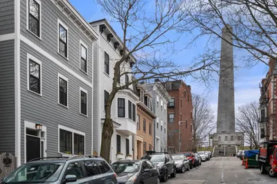 11 Monument St #2