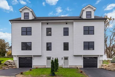 9 York St #9