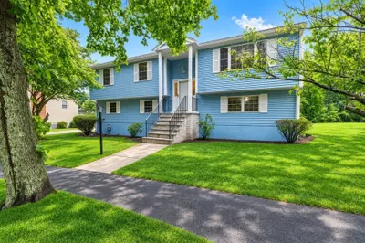 27 Mooney Road