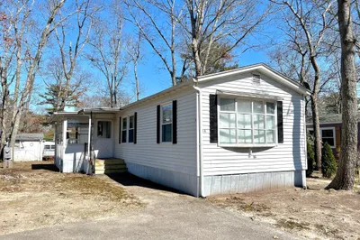 114 Dolittle Ln 1