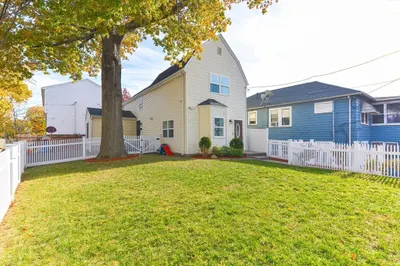 35 Francis St 1