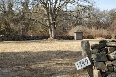 1749 Main Road