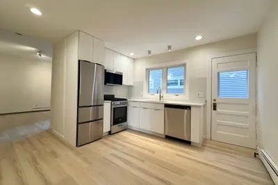 144 Spring St #2F