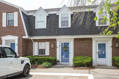 107 Erin Rd #107 1