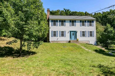 51 Rawson Rd 1