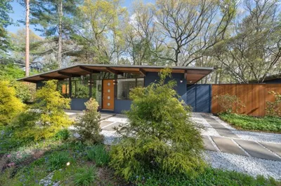 53 Campbell Rd 1