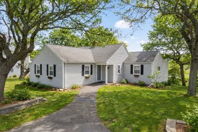 345 Quaker Road 1