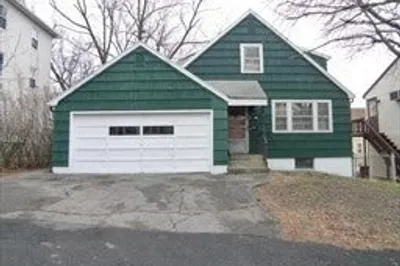 55 Pilgrim Ave #2