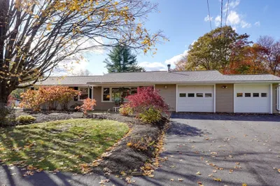 36 Ruthellen Rd
