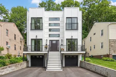 57-59 Highland Rd #57 1