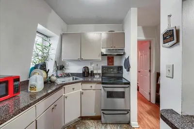 43 Woodward Ave #2 1