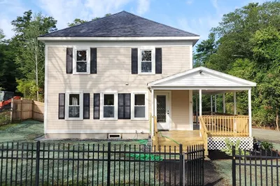 15 Cottage St 1