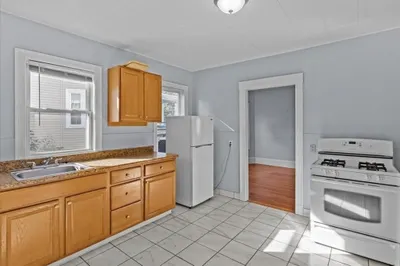25-27 Kenwood Rd #1