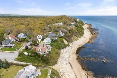 138 Shore Dr 1