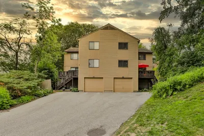 122 Leland Farm Rd #122 1