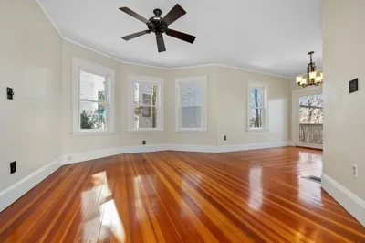 70 Grampian Way #1