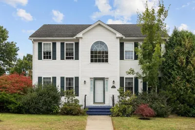 4 Lynde St 1