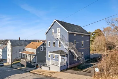 172 Stewart St