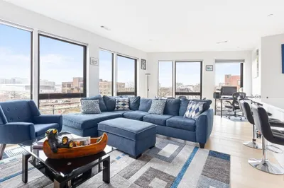 45 W 3rd St #324
