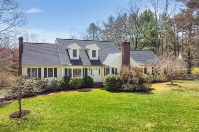 55 Woods Crossing 1