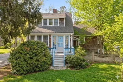 136 Leonard Street 1