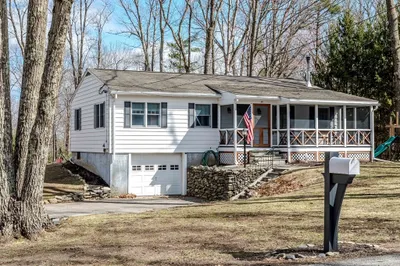 49 Little Turnpike