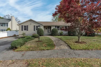 87 Rose Hill Way