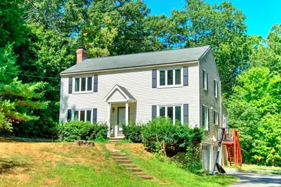 51 Pleasant St