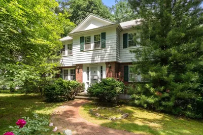 209 Bristol Rd