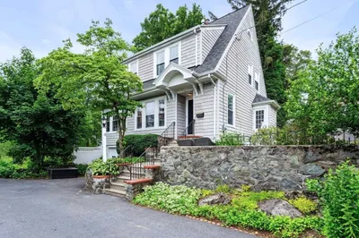 4 Glenwood Terrace