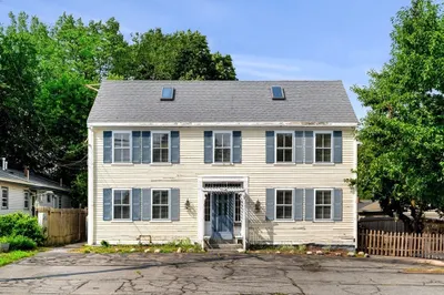 591 Varnum Ave 1