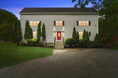 44 Everett Avenue